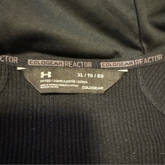 Under Armour Black ColdGear Reactor Hoodie - Picture 3 of 5
